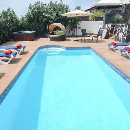 Luxury Lanzarote Vista Lobos 40 Playa Blanca Villa